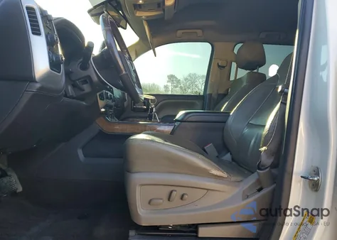 2015 GMC Sierra K1500 Slt z USA, uszkodzony, nr VIN 3GTU2VEC5FG226793